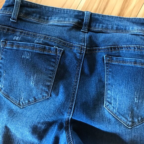 Upcycled Patchwork Jeans 1822, Size 10: Reworked Cropped Ankle Pants White Stars - Picture 10 of 13